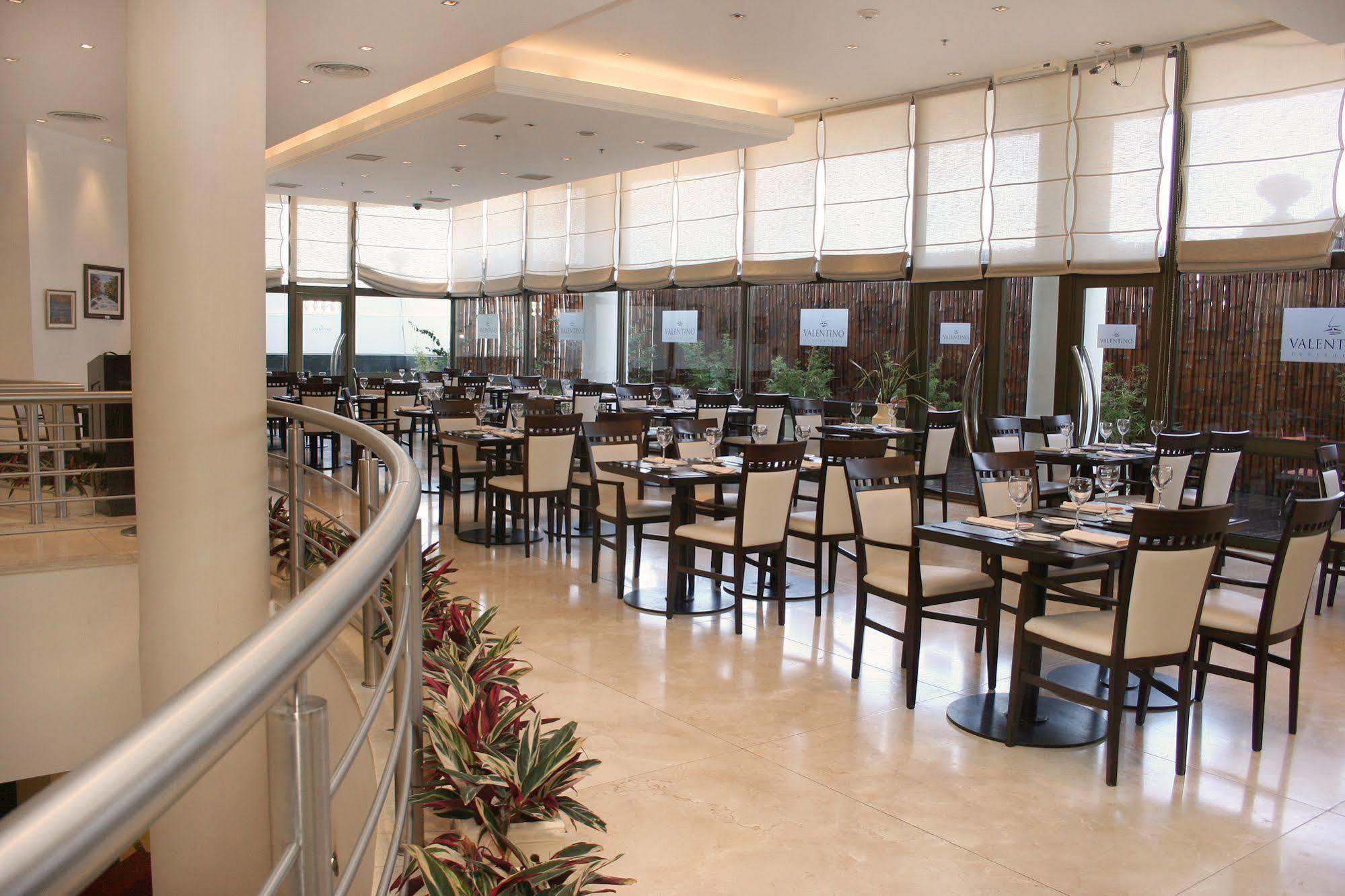 Amerian Hotel Casino Gala Resistencia Exterior photo